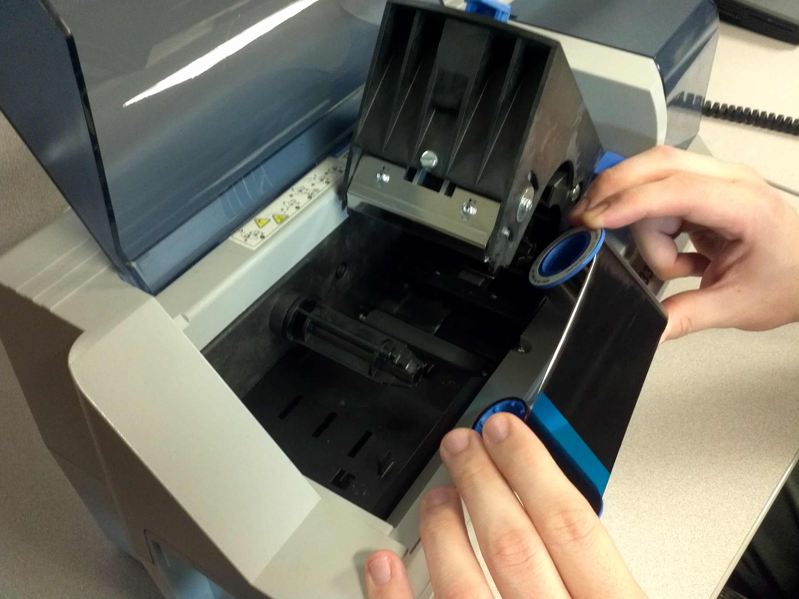 Unknown Monochrome Ribbon Shown When Using Color Ribbon on Zebra